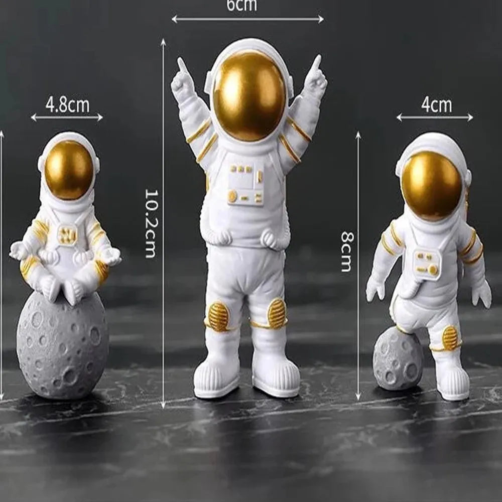 4 pcs Astronaut Figure Statue Figurine